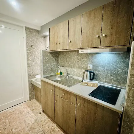 Peter's Place Apartmanhotel