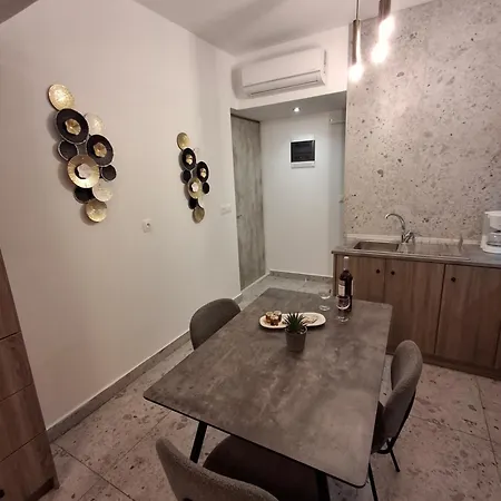 Peter's Place Apartmanhotel