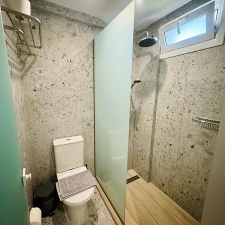 Peter's Place Апарт-отель *